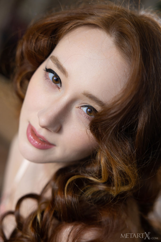 Alice Mido In Desire Me - Picture 03