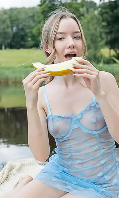 Mirka Playful Beauty Is Naked