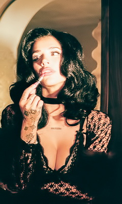 Ari Kytsya Beautiful Star In Erotic Lingerie