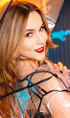 Ophelia Fae Sexy And Hot Babe With Lovely Pussy