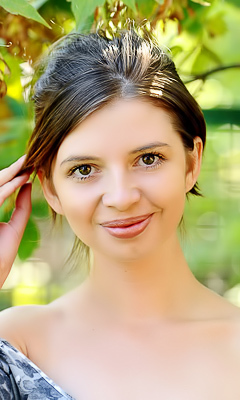 Simona Enjoying To Show Her Naked Body